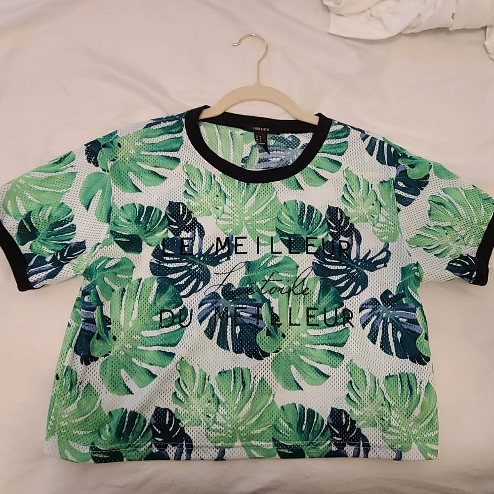 Crop top
